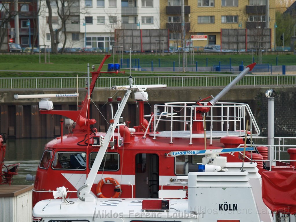 Loeschboot Branddirektor Hans   P095.JPG
